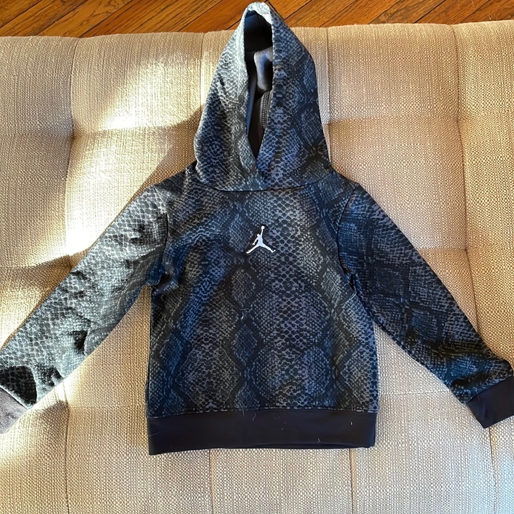 GIRLS' LITTLE KIDS' JORDAN JUMPMAN PYTHON HOODIE AND LEGGINGS SET